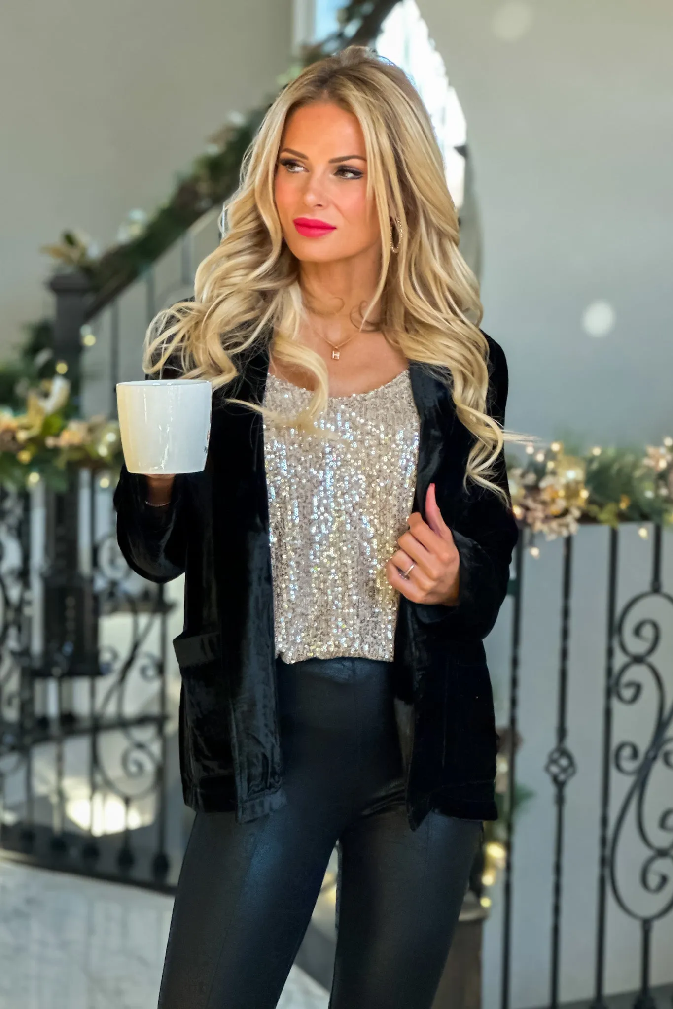 All I Need Velvet Open Front Blazer : Black lol