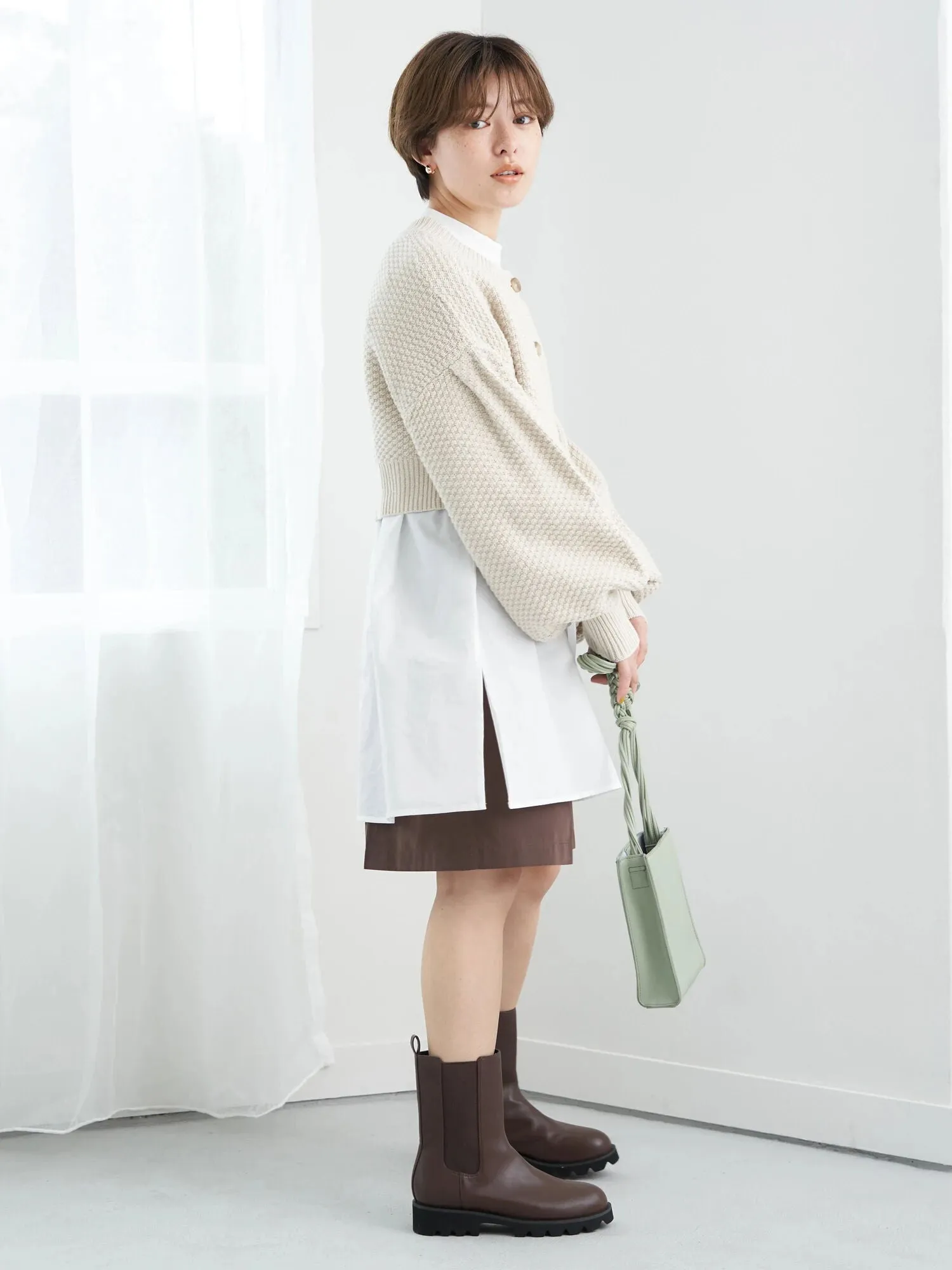 Averil SET