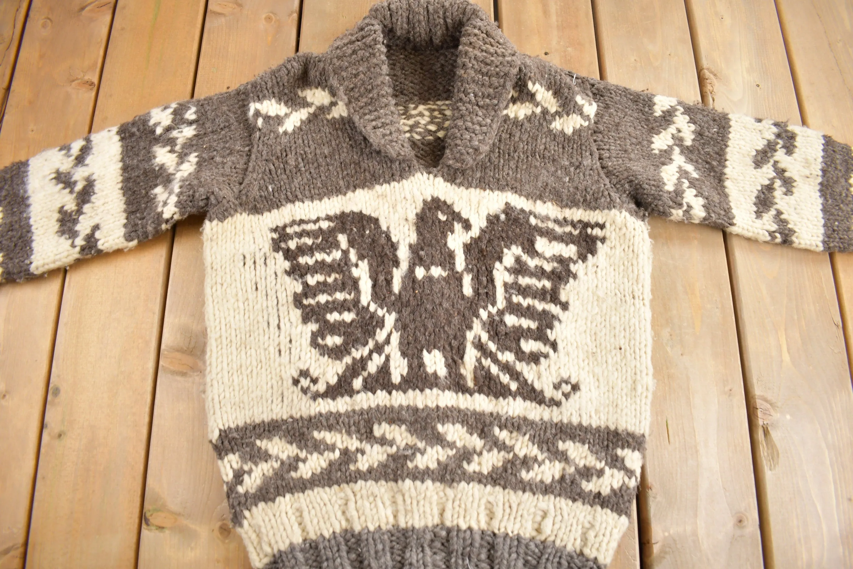 Vintage 1950s Hand-Knit Eagle Theme heavy Weight Sweater / Wool / True Vintage / Outdoorsman / Size S / Shawl Collar