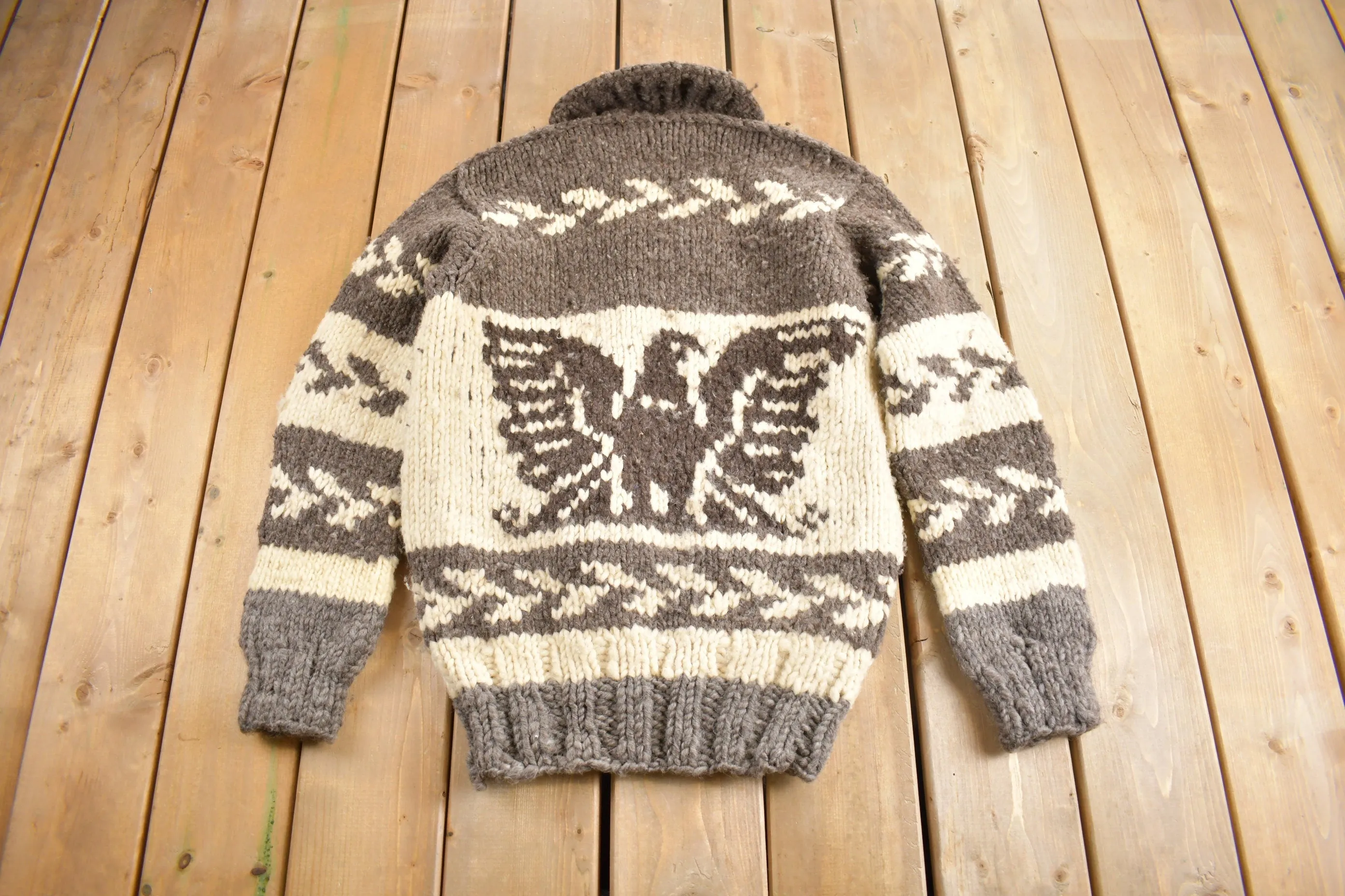 Vintage 1950s Hand-Knit Eagle Theme heavy Weight Sweater / Wool / True Vintage / Outdoorsman / Size S / Shawl Collar